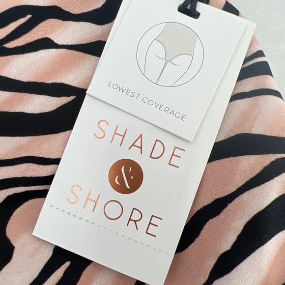 Shade & Shore Women's One Piece Swimsuit Swim Swimwear Medium animal print - Picture 8 of 8